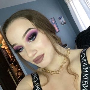 Meet your Posher, Cailin